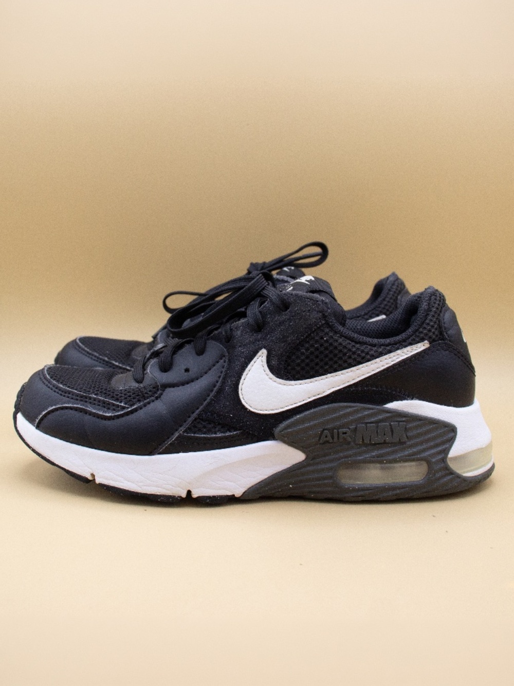 Nike Air Max Excee Black White Athletic Shoes CD5432-003 Women's Size 6.5